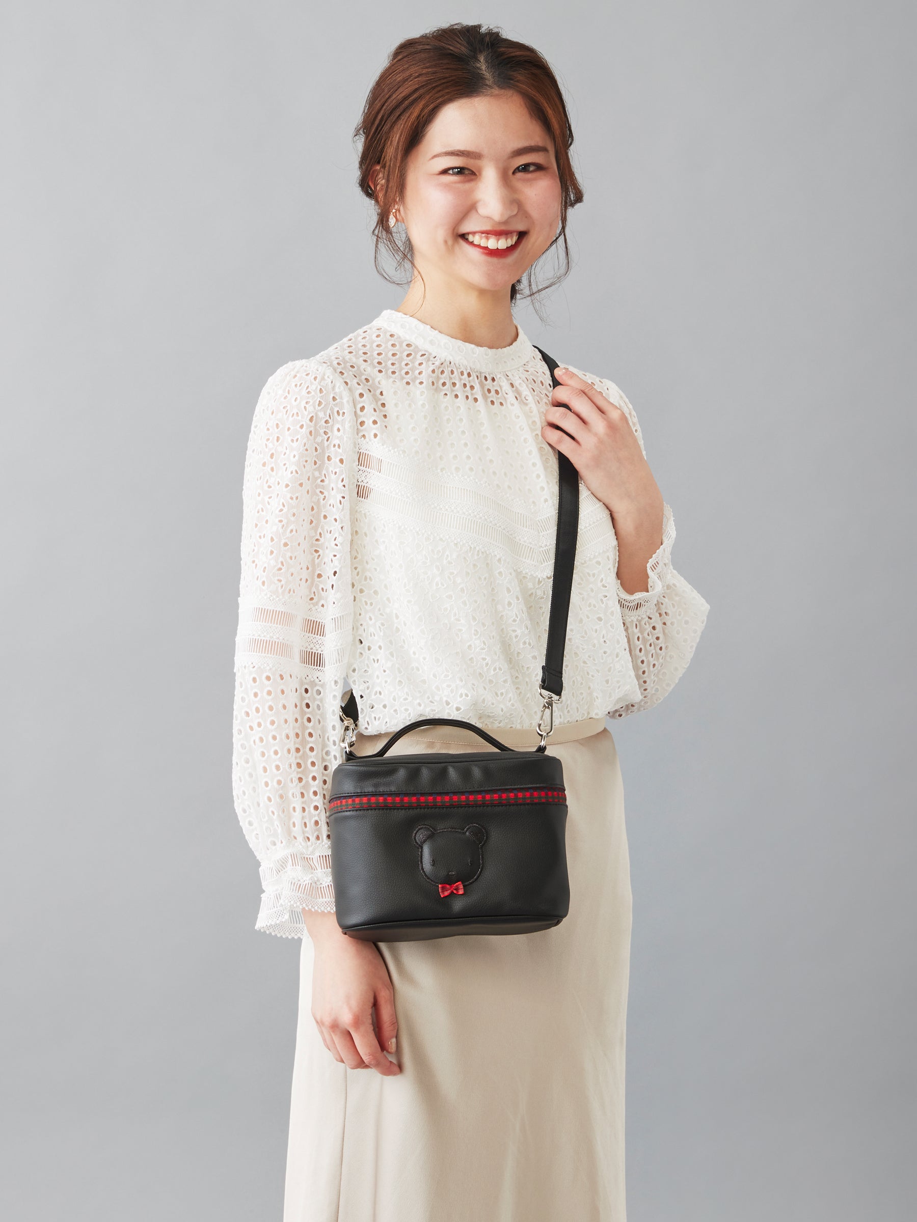 バニティバッグ