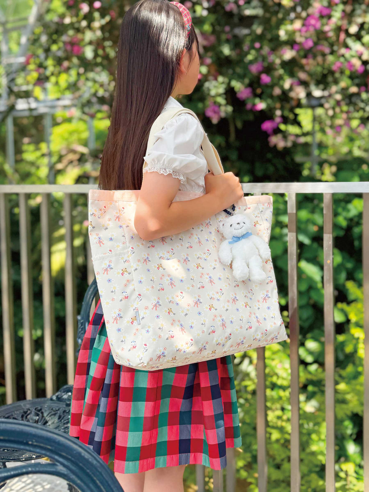リバーシブルトートバッグ〈LeSportsac × familiar〉