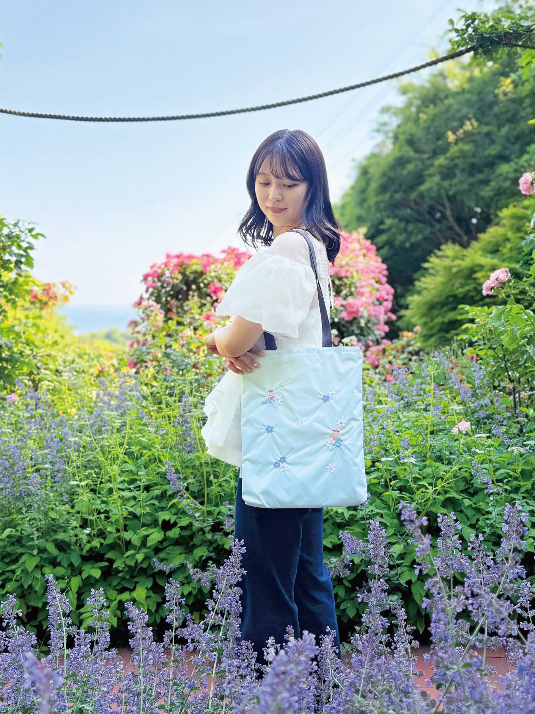 トートバッグ〈LeSportsac × familiar〉