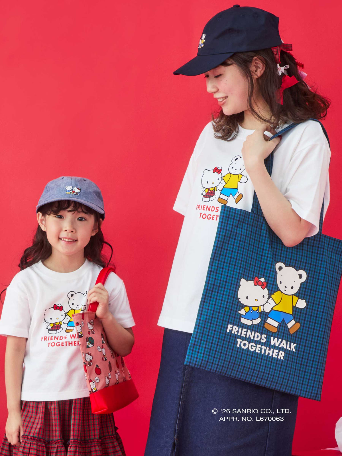 バッグ〈ハローキティ × familiar〉