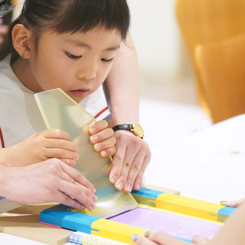 9月16日（土）近鉄百貨店奈良店にて3歳から小学3年生対象のワークショップ 「スケッチブックをつくろう」を開催！