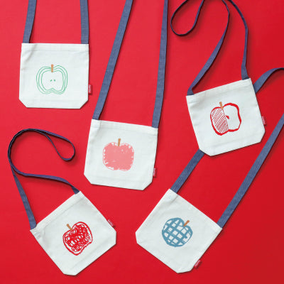 9月のテーマ「SHAPE」に合わせ りんごデザインのサコッシュが作れるワークショップを開催！