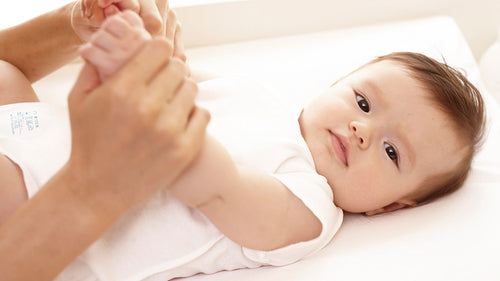 あかちゃんとスキンシップを楽しもう