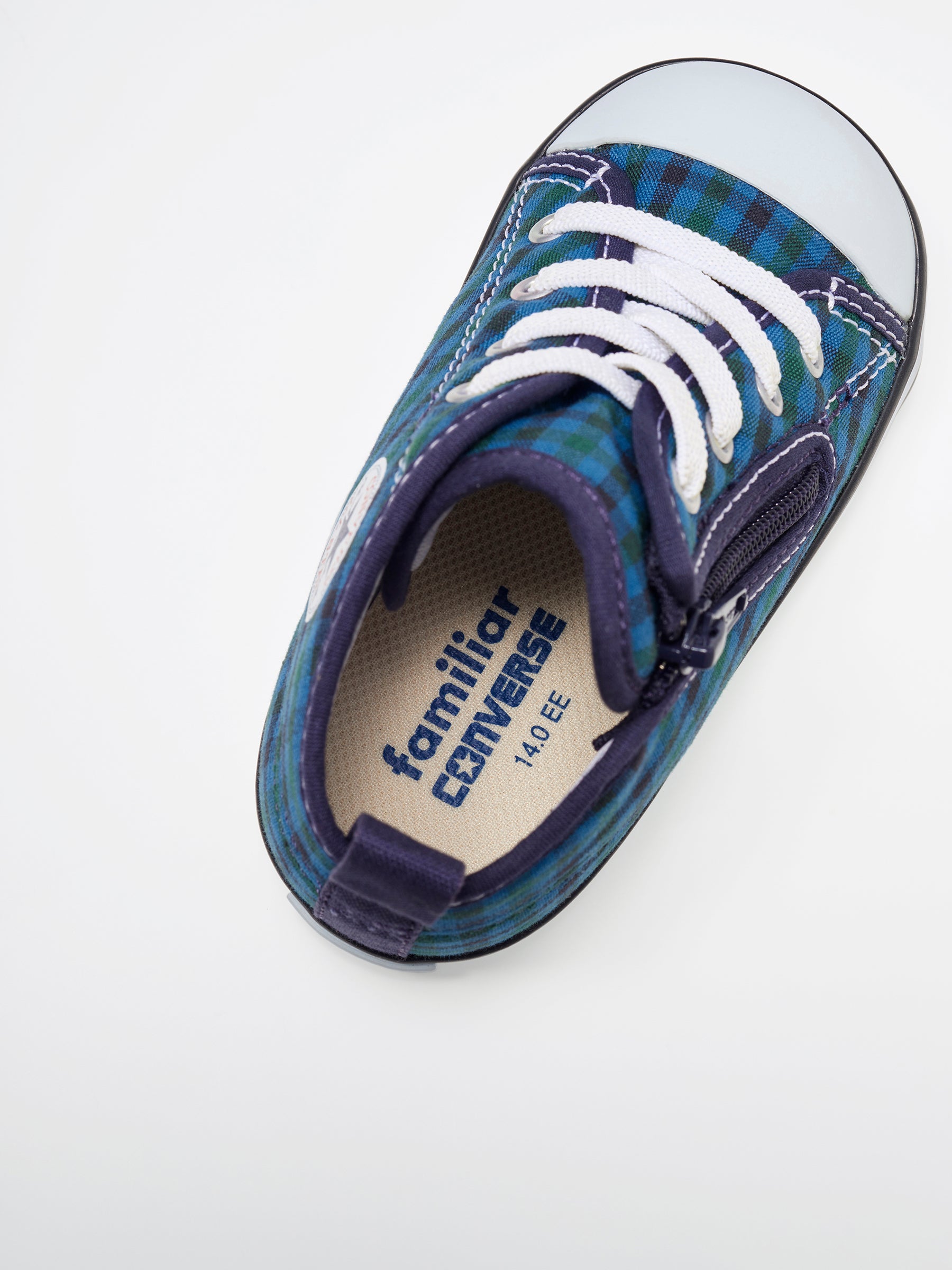 ベビースニーカー(BABY ALL STAR N Z / FM)〈CONVERSE × familiar〉