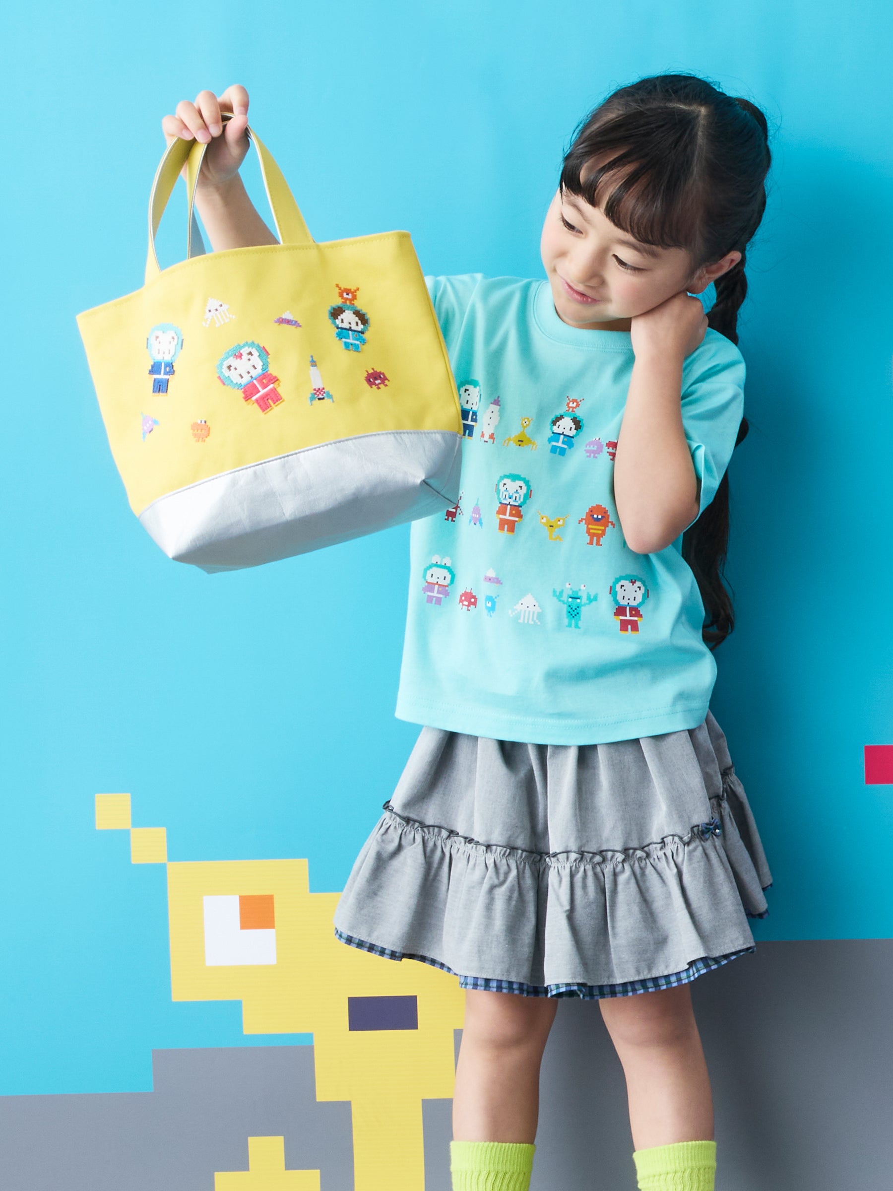 今期完売♡familiar Tシャツ Tシャツ | ファミリア公式サイト