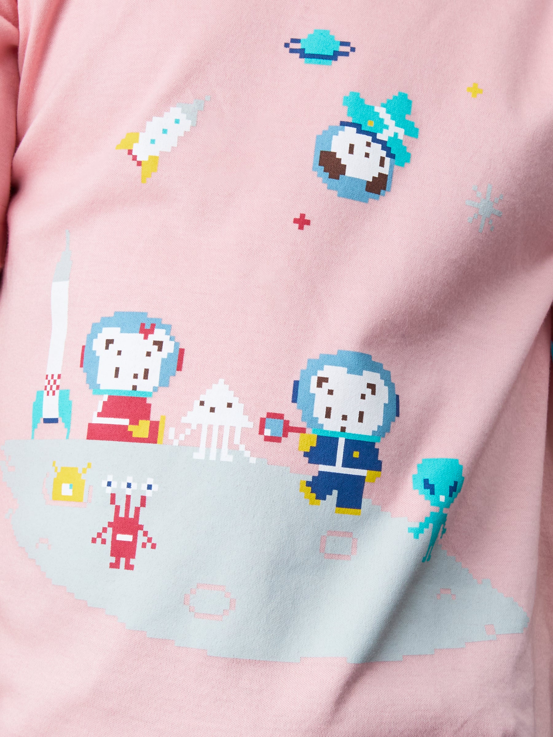 新品】familiar ファミリア ピクセルTシャツ Mサイズ