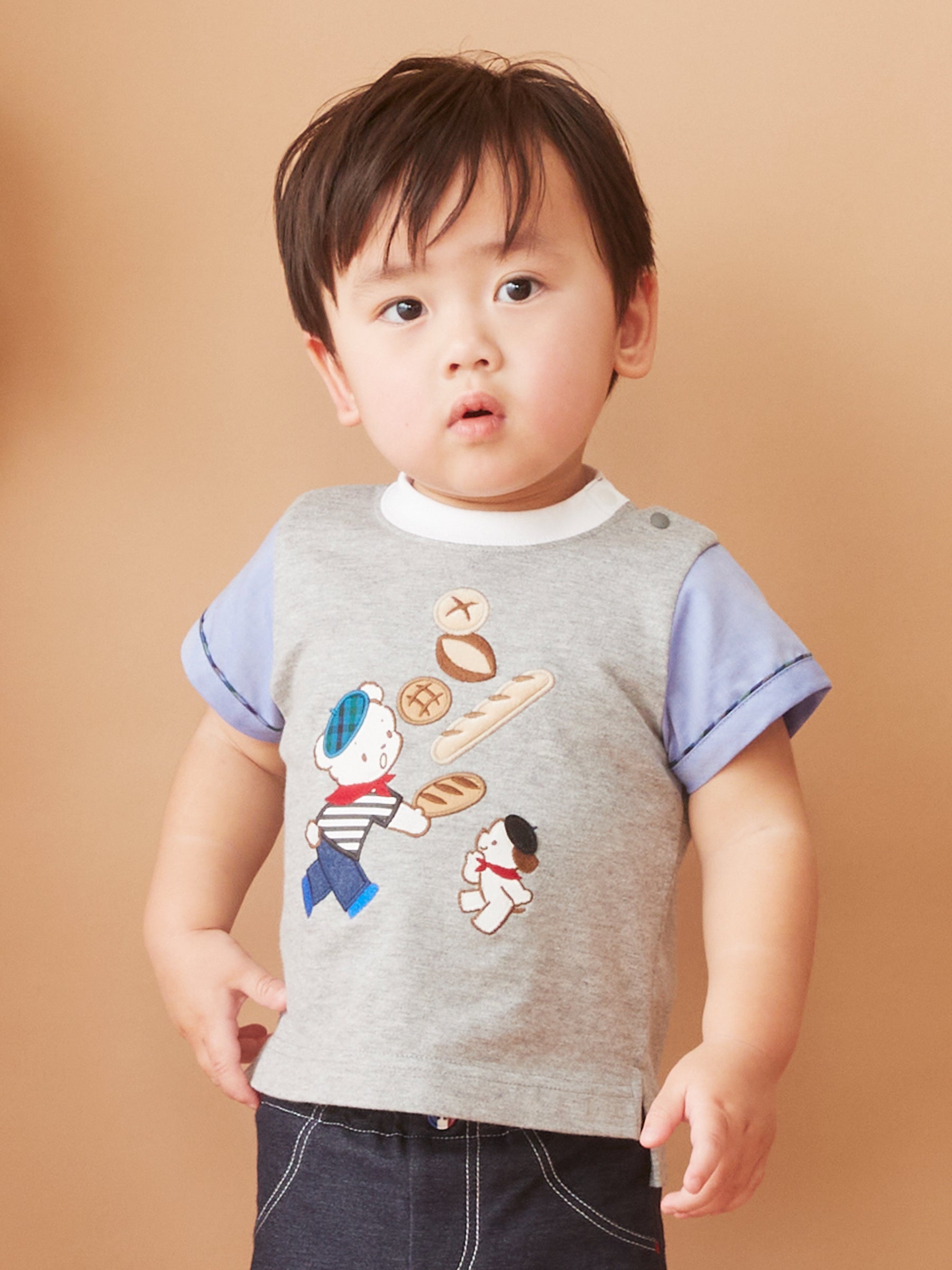 Tシャツ