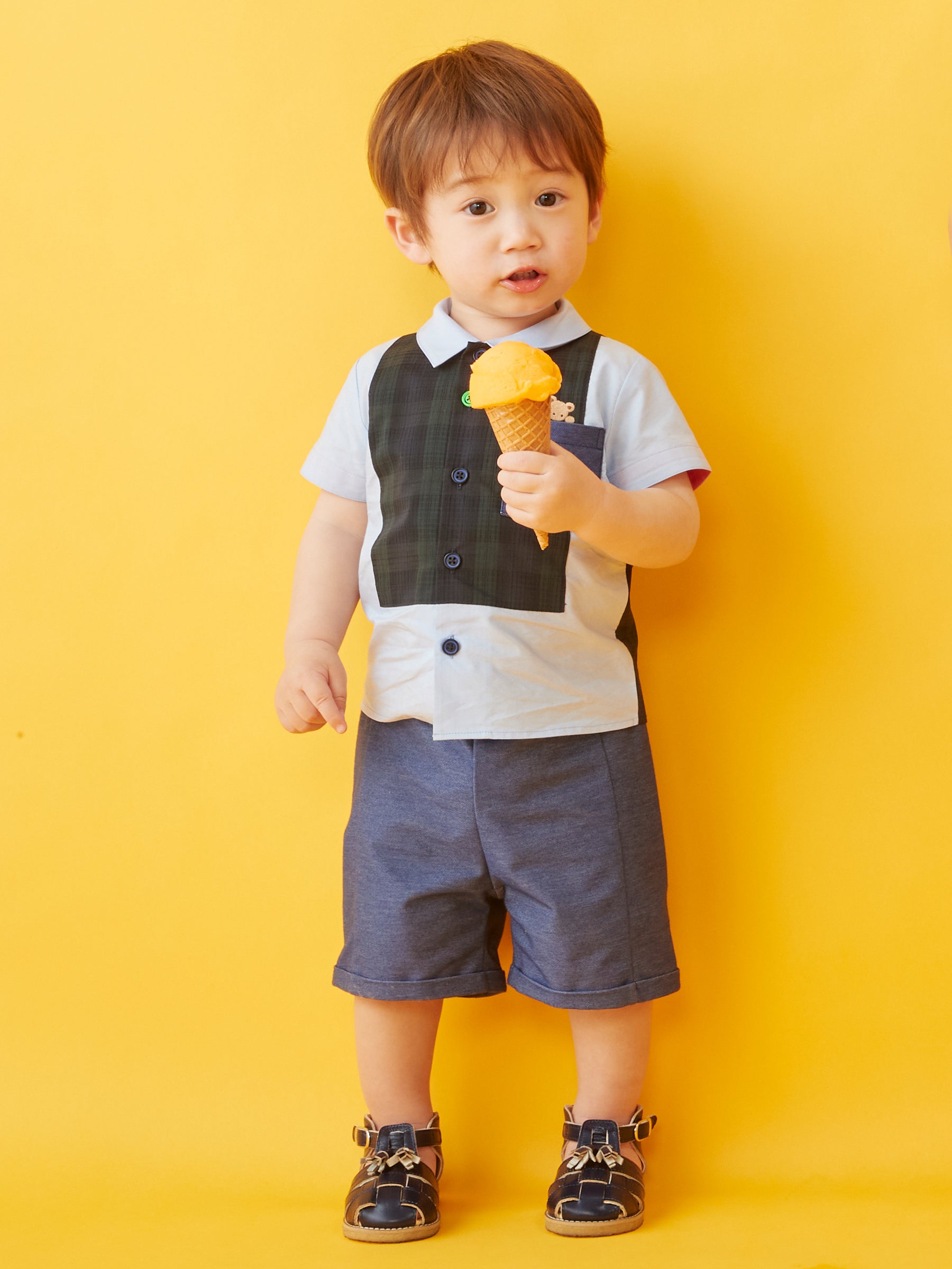 【新品】ファミリア　120 男の子　夏用シャツ 新品】ファミリア 120 男の子 夏用シャツ