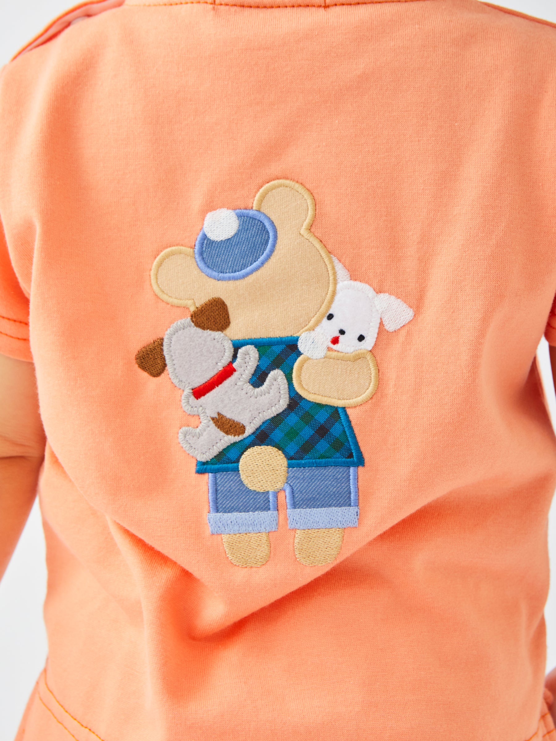 Tシャツ
