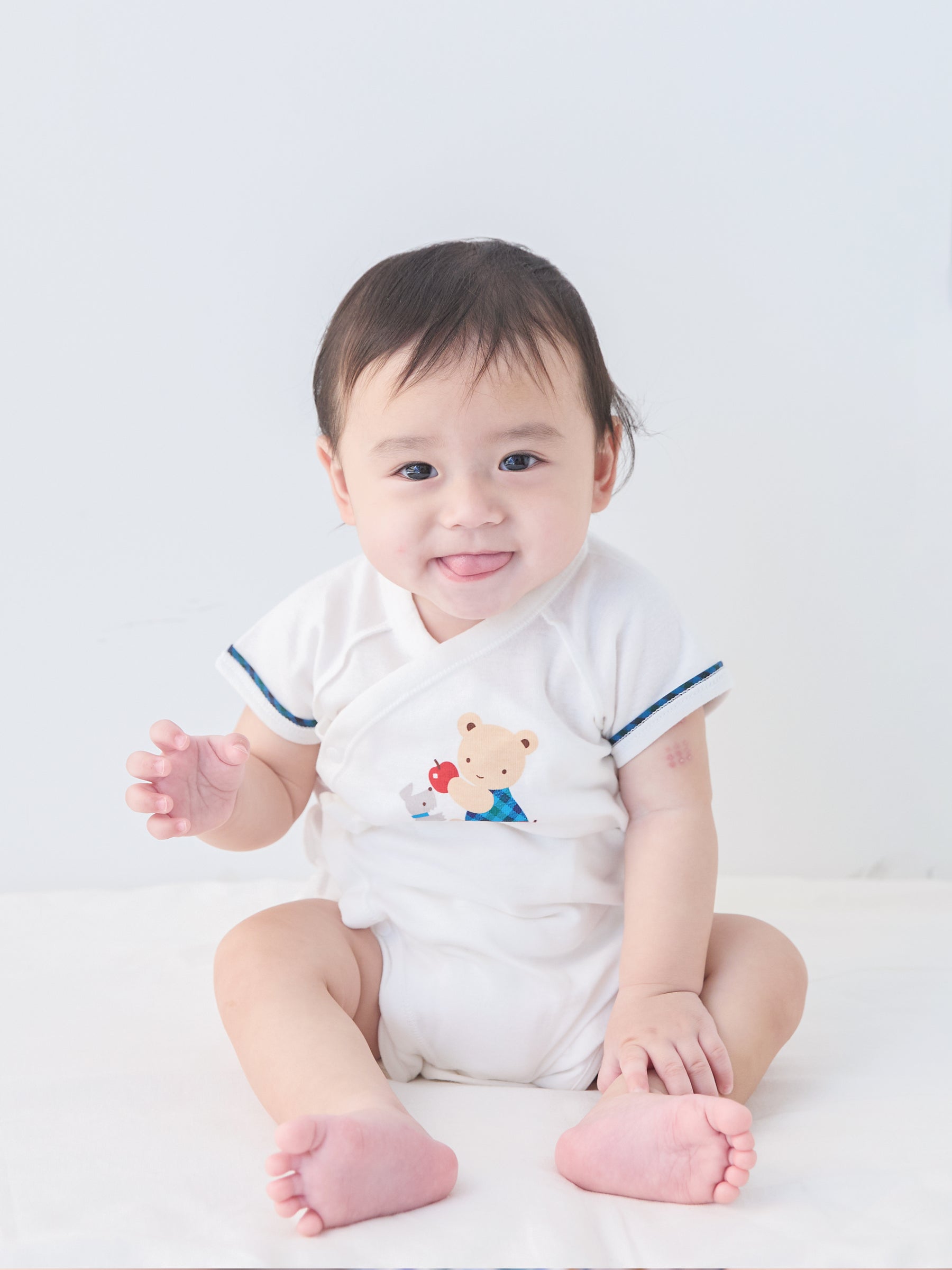 ロンパス型肌着