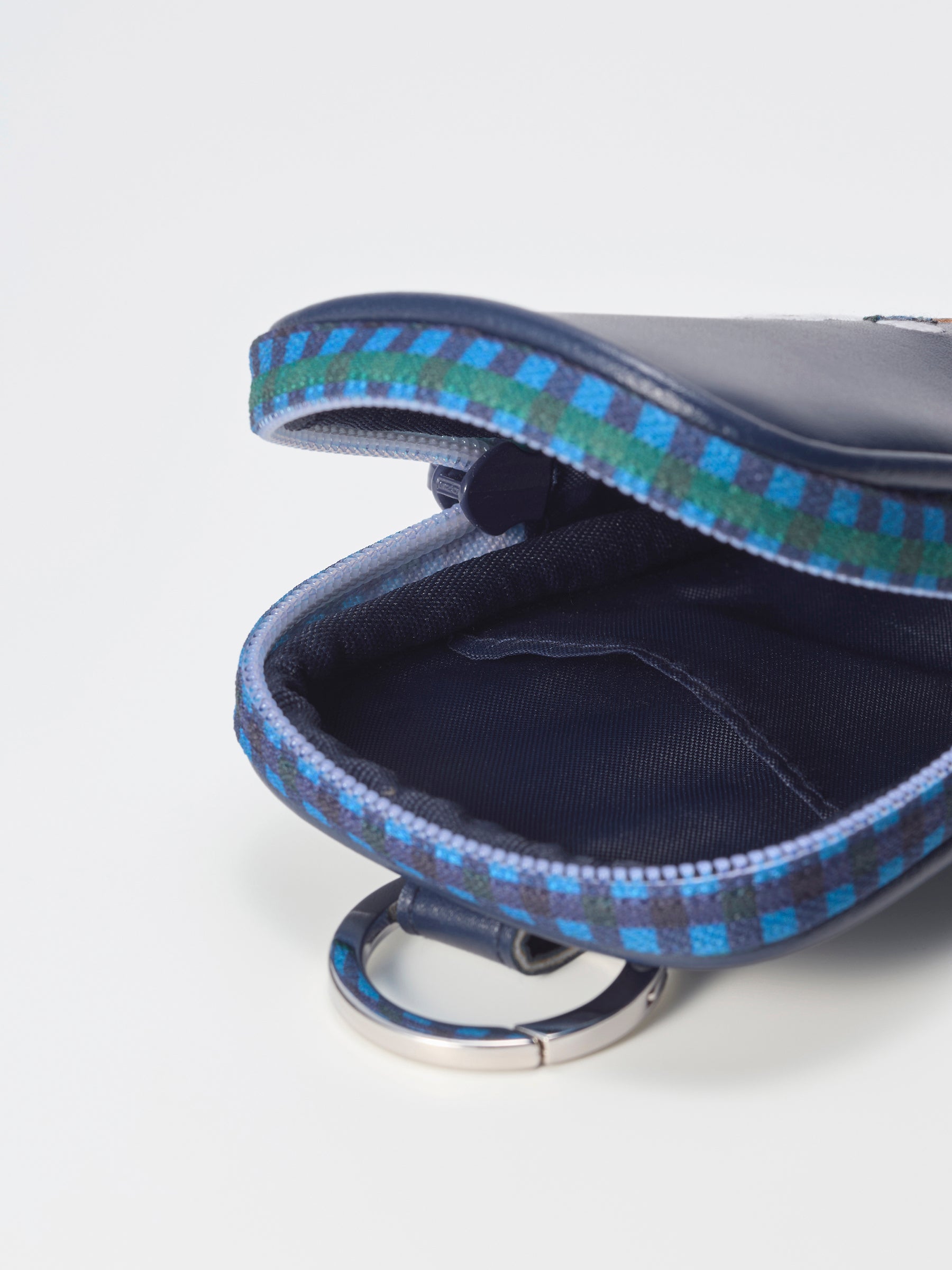 ポーチ｜ファミリア公式オンラインショップ | ファミリア公式サイト