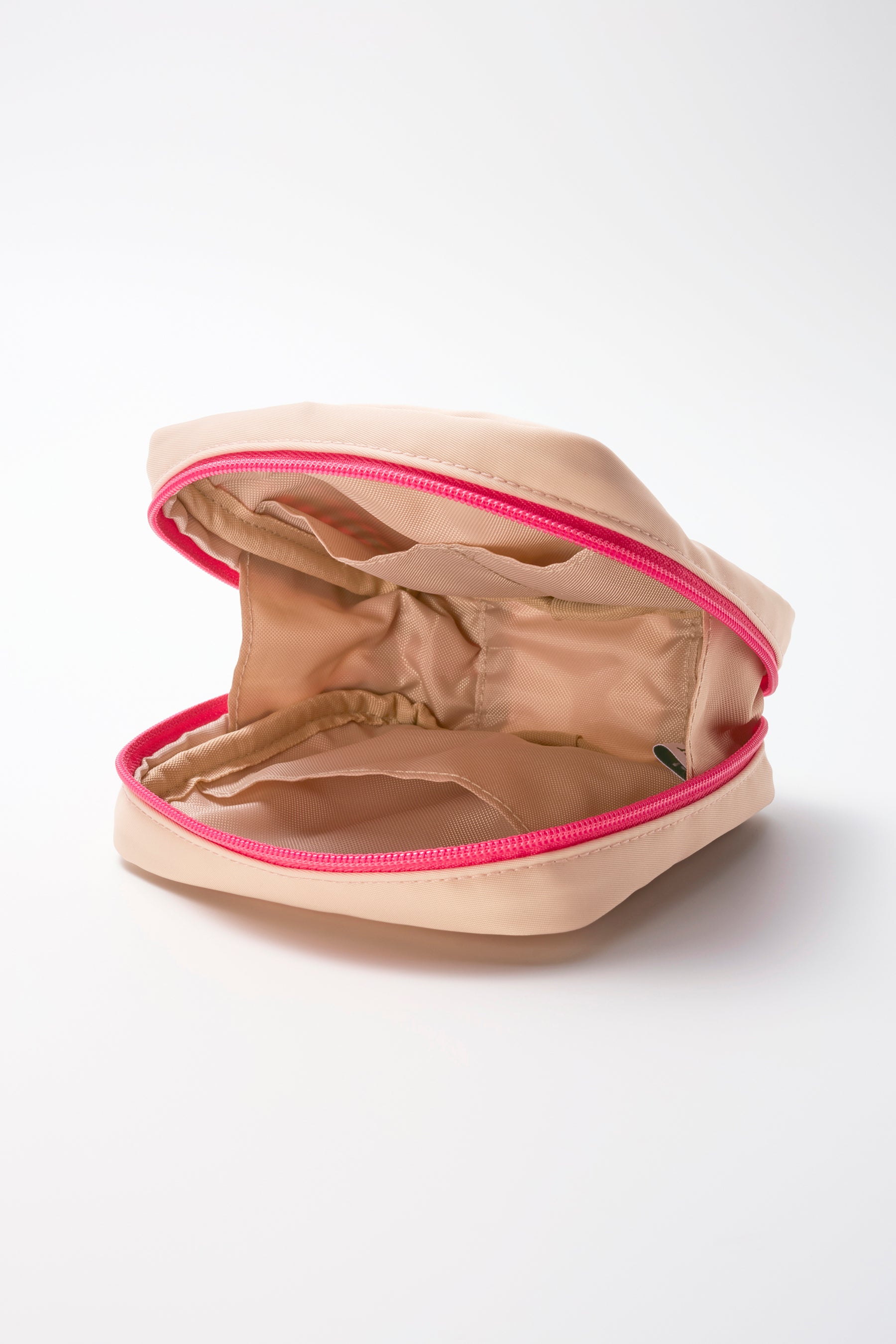 ポーチ〈なんばCITY店限定〉