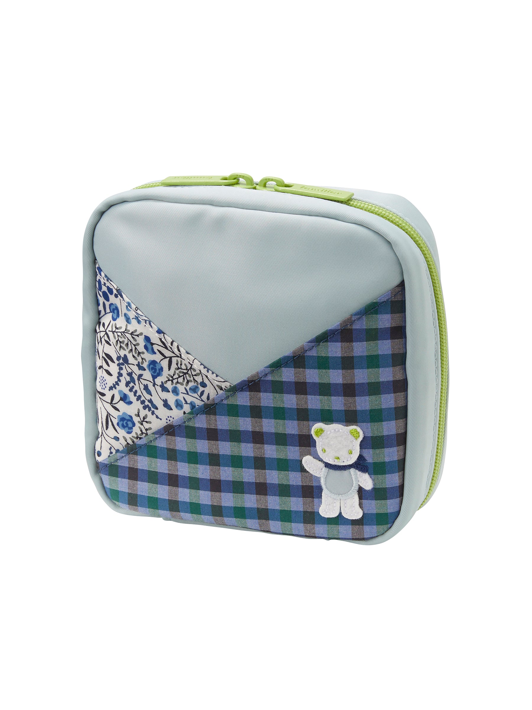 ポーチ〈有楽町マルイ店限定〉