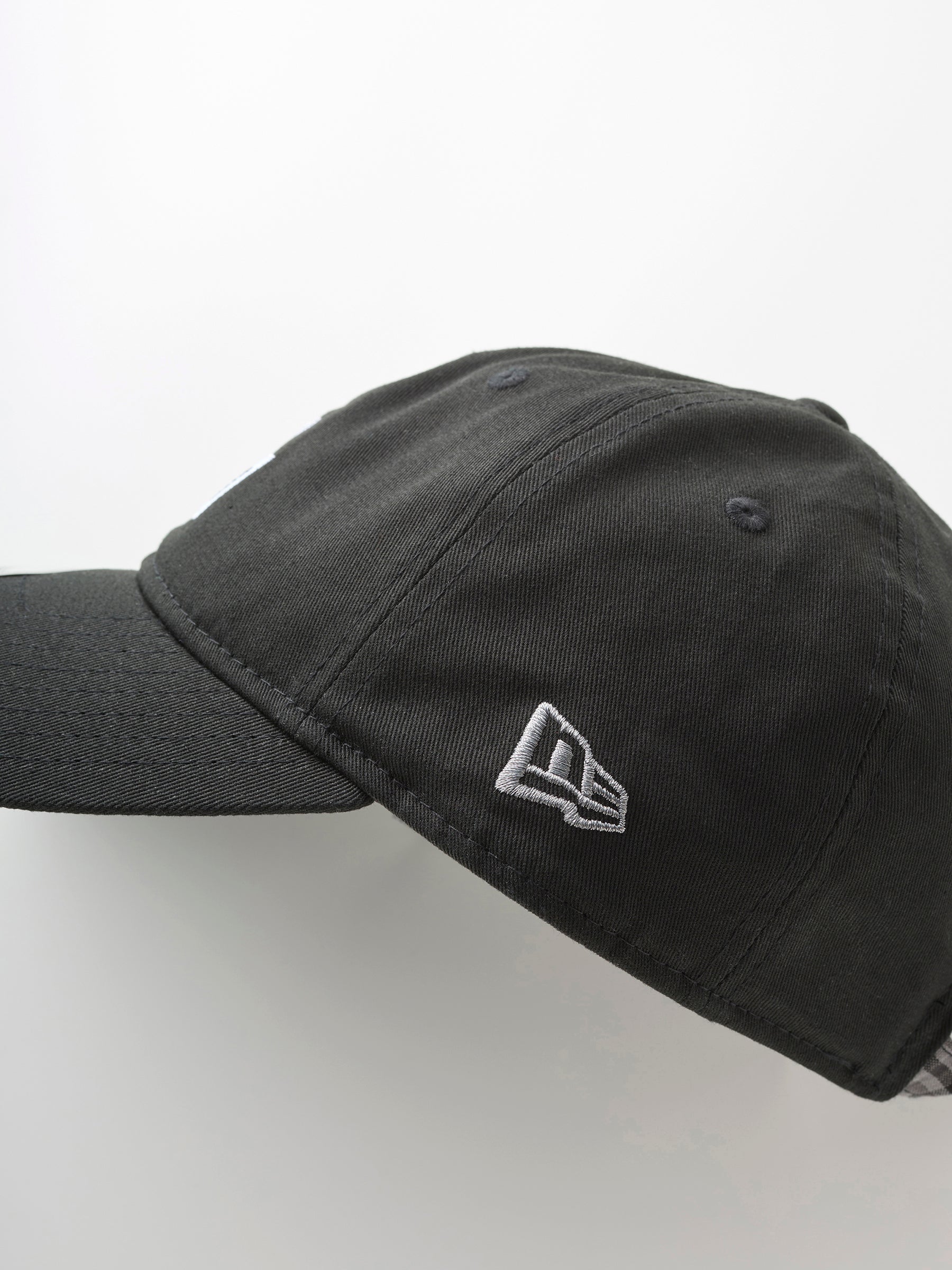 帽子（ADULT）〈NEW ERA® × familiar〉