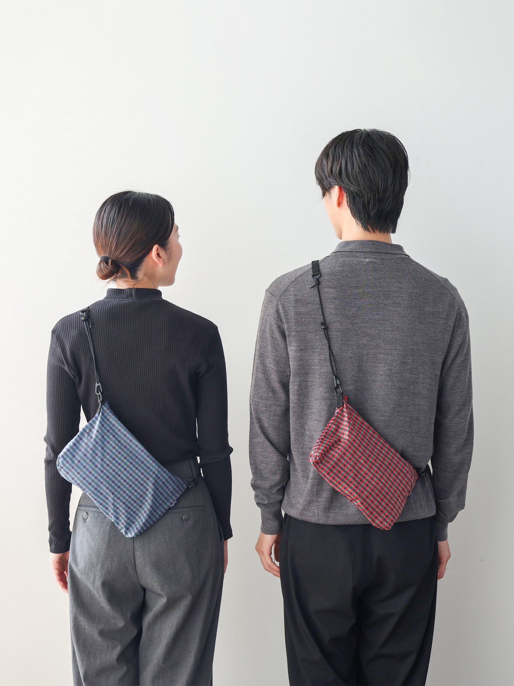 ポシェット〈TO&FRO × familiar〉