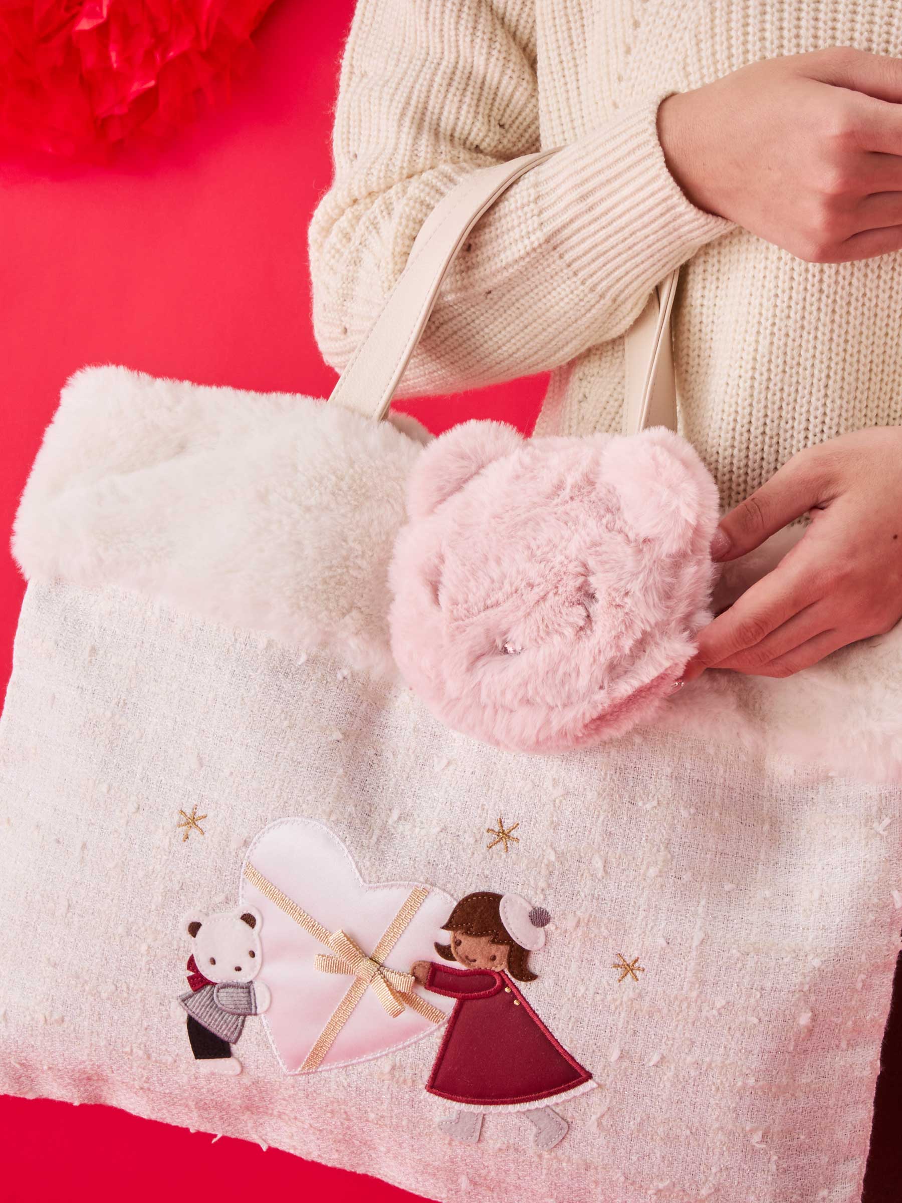 チャームポーチ