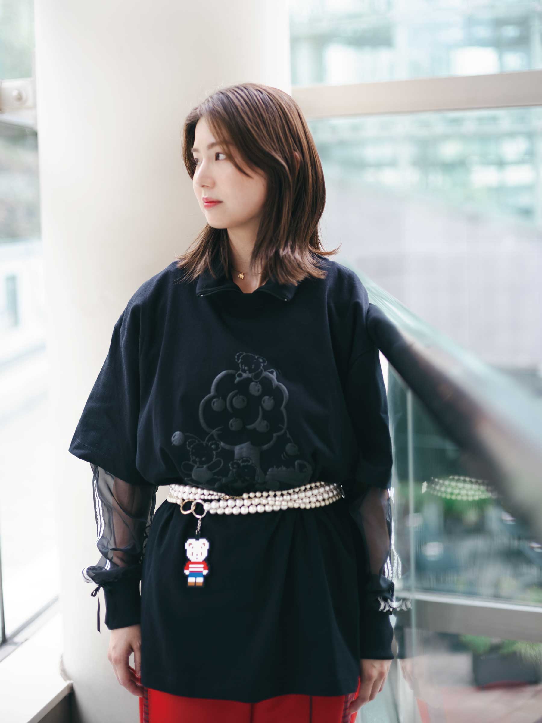 【受注販売】立体プリントのTシャツ（りんご）〈keisuke kanda × familiar〉