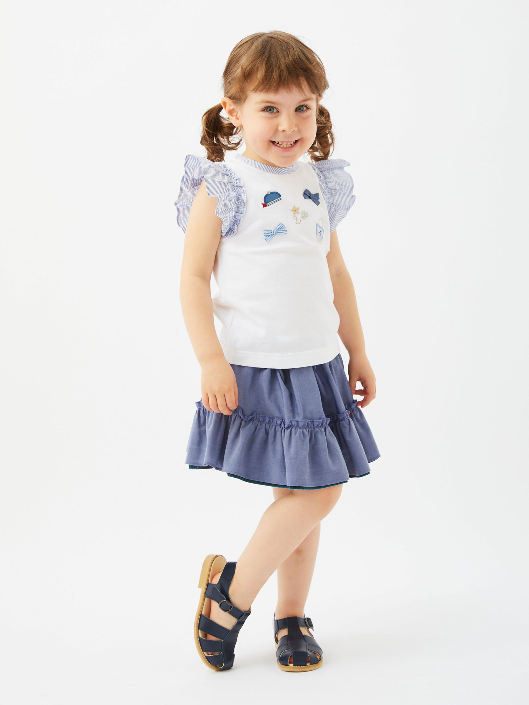 新品ファミリア150スカートキッズ服女の子用(90cm~)